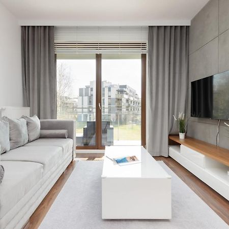 Glamorous Wilanow Apartment By Renters Varşova Dış mekan fotoğraf